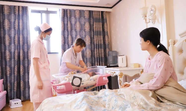 南寧瑞慶母嬰護理家政中心 專業家政護理，守護每一個家庭的健康與幸福